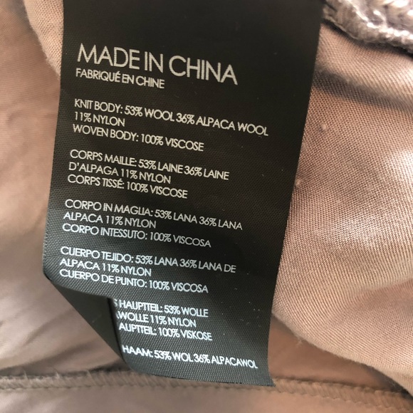 Beautiful Club Monaco pastel lavender sweater - Picture 6 of 9